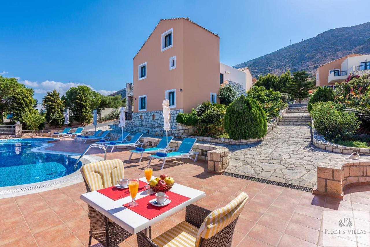 Pilot'S Villas Luxury Suites Hersonissos  Exterior foto