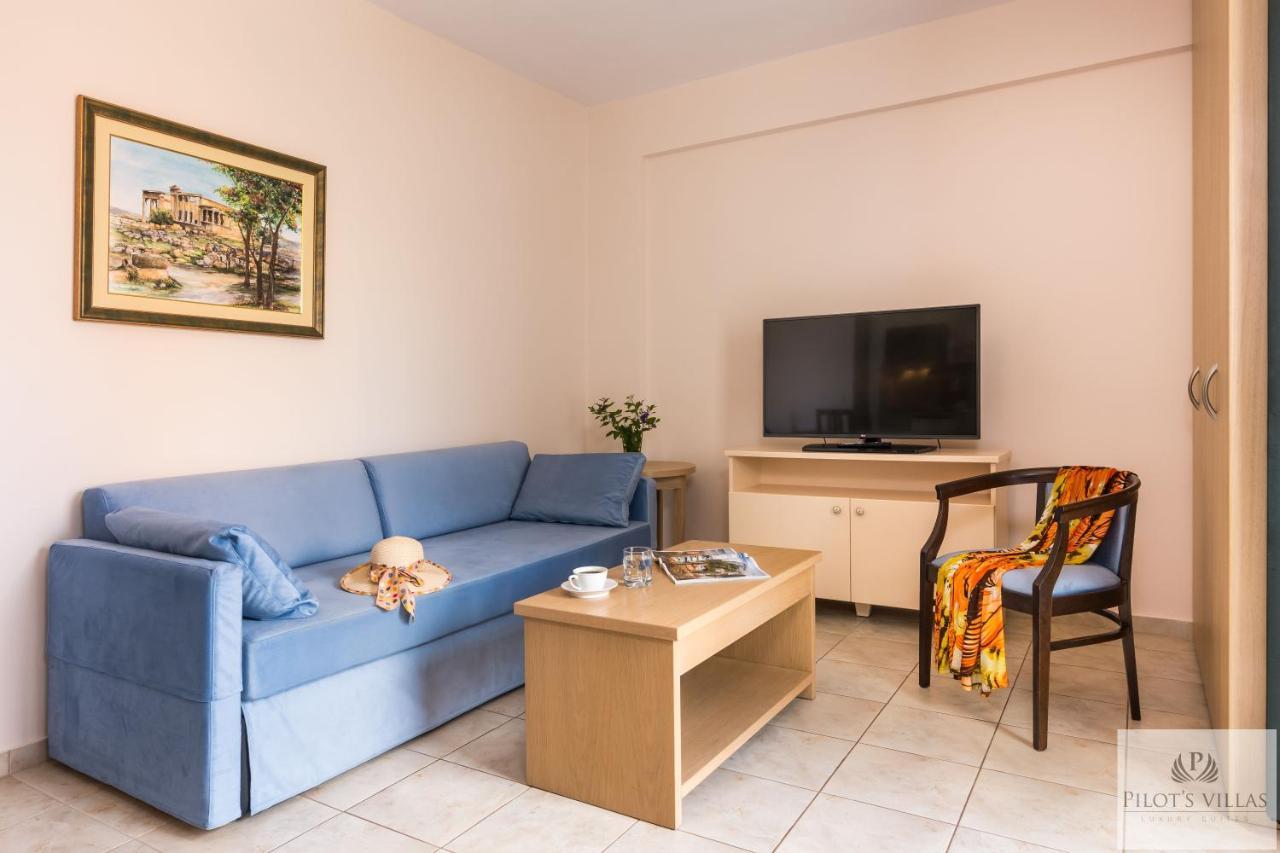 Pilot'S Villas Luxury Suites Hersonissos  Exterior foto