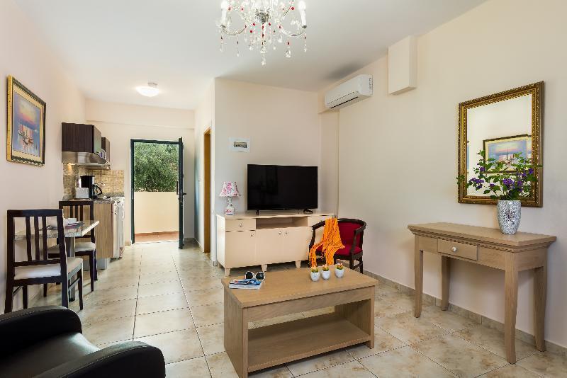 Pilot'S Villas Luxury Suites Hersonissos  Exterior foto