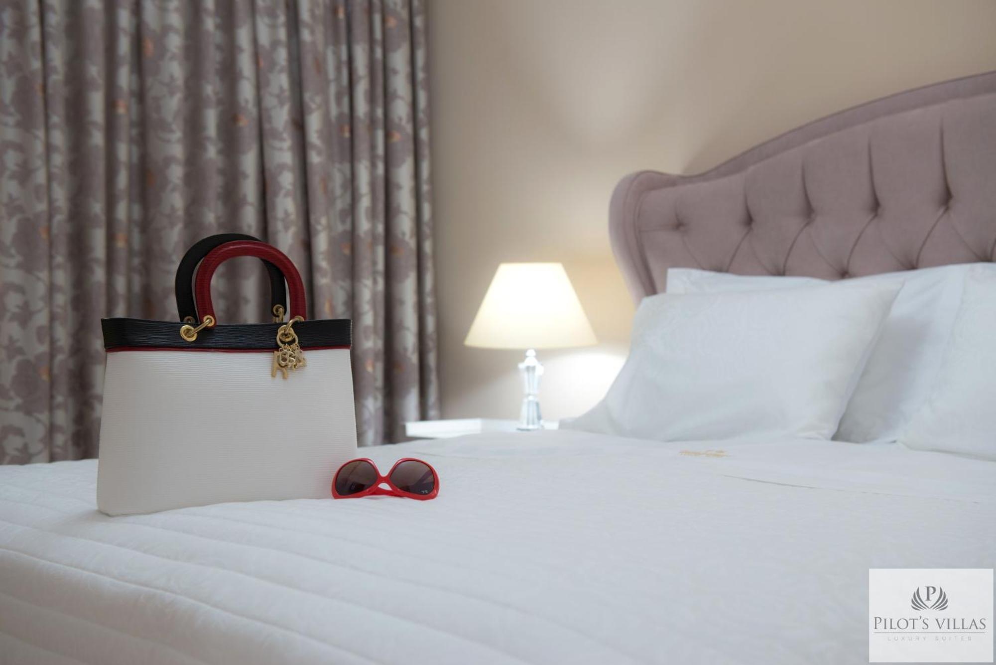 Pilot'S Villas Luxury Suites Hersonissos  Habitación foto